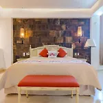 Encantadora Suite súper amplia en COLIBRI Playa del Carmen